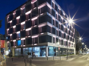 PURO Hotel