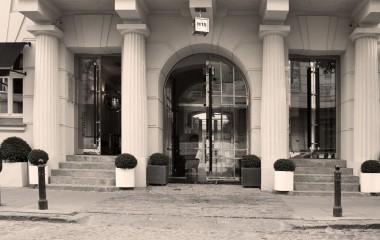 H15 Boutique